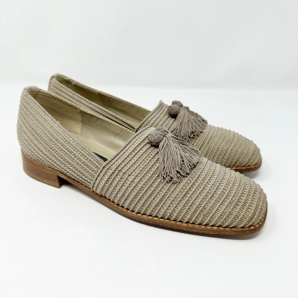 STUART WEITZMAN WOVEN STRETCH TASSEL LOAFER‎ 7N
